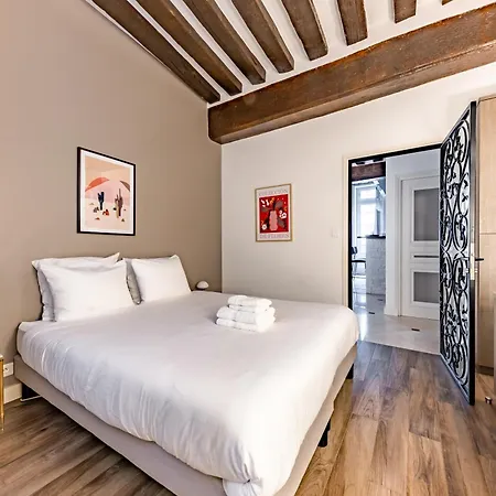 Charming 2br 6p St-germain-des-pres Paris