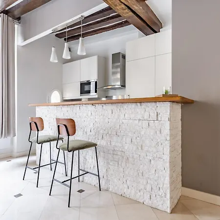 Charming 2br 6p St-germain-des-pres