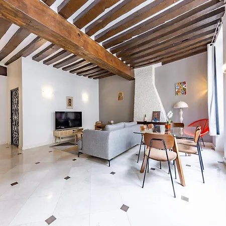 شقة Charming 2br 6p St-germain-des-pres