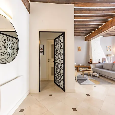 شقة Charming 2br 6p St-germain-des-pres باريس