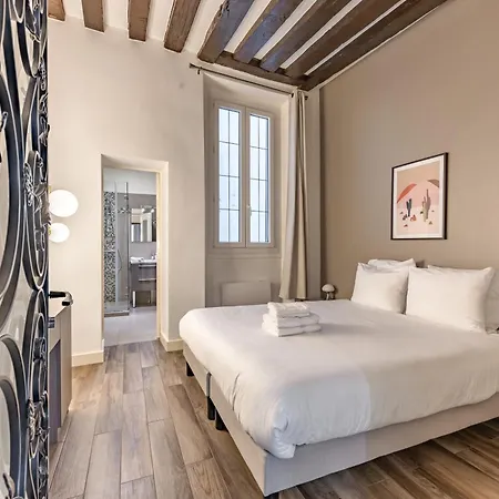Charming 2br 6p St-germain-des-pres Paris