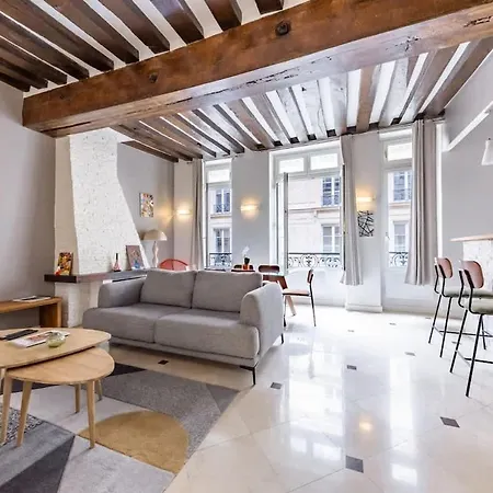 Charming 2br 6p St-germain-des-prés * París