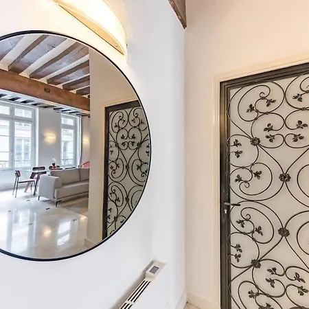شقة Charming 2br 6p St-germain-des-pres